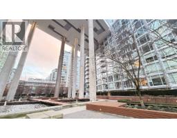 2015 1618 QUEBEC STREET, Vancouver, British Columbia