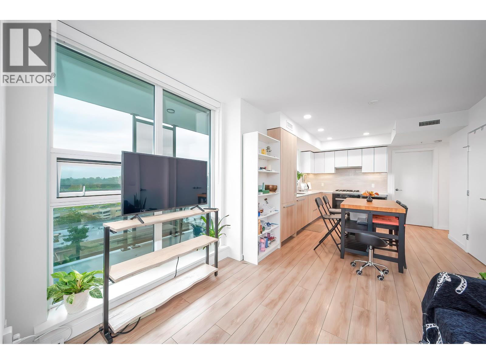 909 6633 Buswell Street, Richmond, British Columbia  V6Y 0M3 - Photo 10 - R3060041