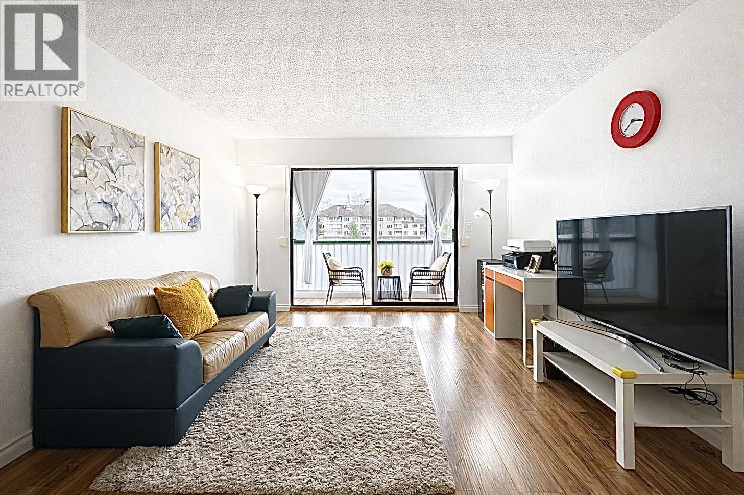 203 2425 Shaughnessy Street, Port Coquitlam, British Columbia  V3C 3E6 - Photo 3 - R3096564