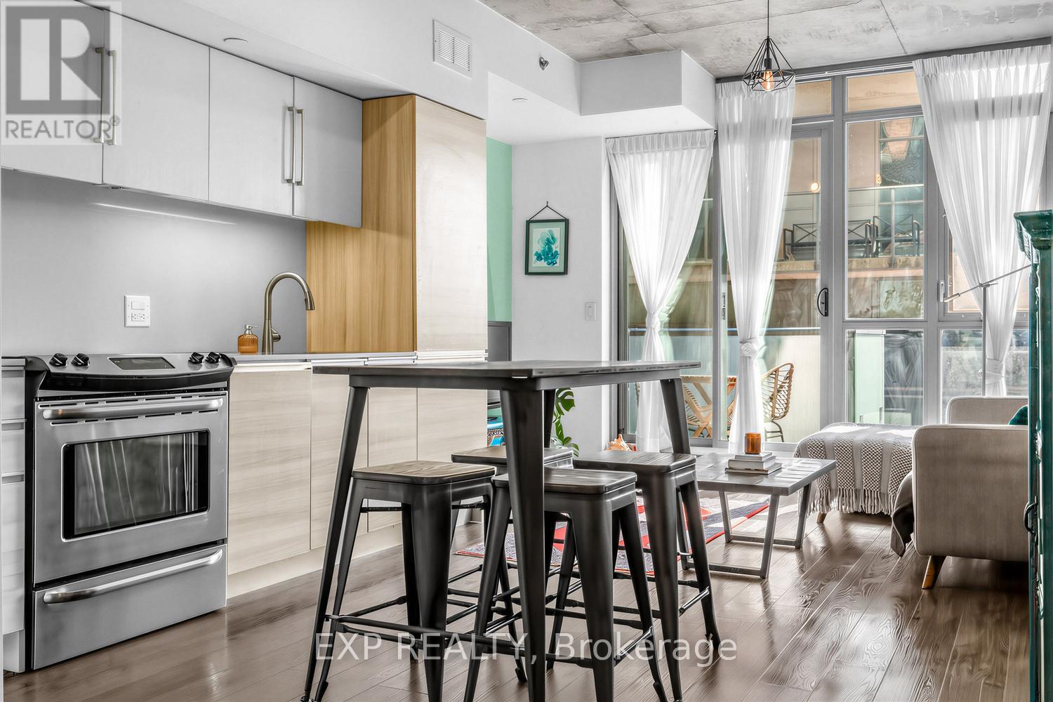 412 - 8 Gladstone Avenue, Toronto (Little Portugal), Ontario  M6J 0B3 - Photo 13 - C12852476