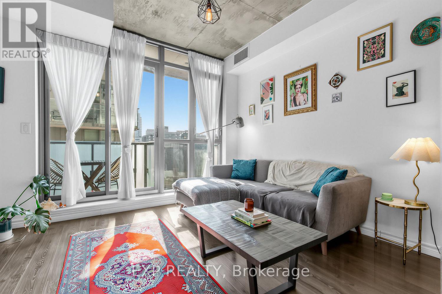 412 - 8 Gladstone Avenue, Toronto (Little Portugal), Ontario  M6J 0B3 - Photo 3 - C12852476