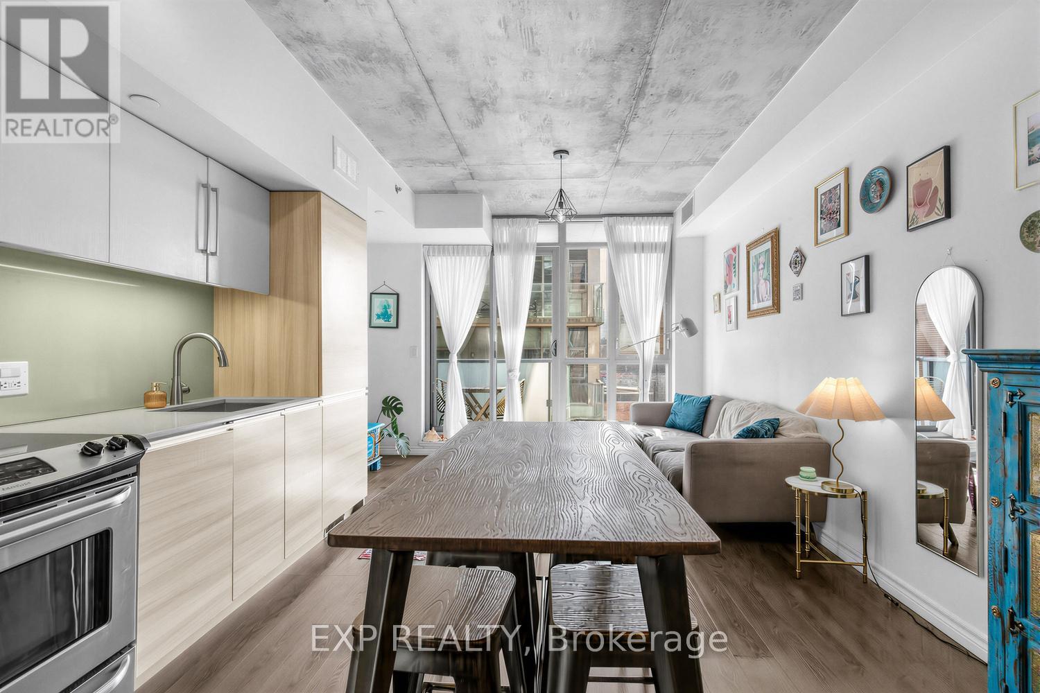 412 - 8 Gladstone Avenue, Toronto (Little Portugal), Ontario  M6J 0B3 - Photo 7 - C12852476