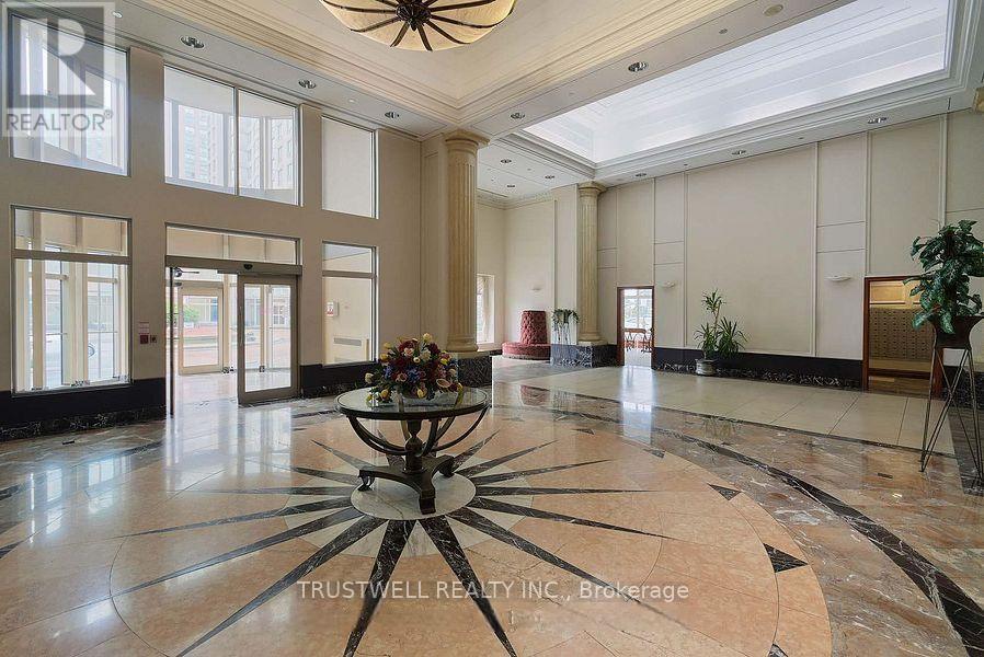 1509 - 8 Lee Centre Drive, Toronto (Woburn), Ontario  M1H 3H8 - Photo 7 - E12826650