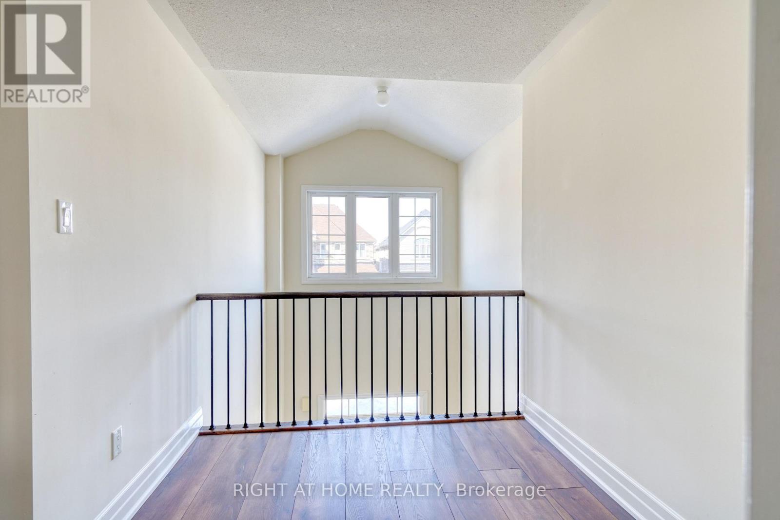 17 Mercury Avenue, Georgina (Keswick South), Ontario  L4P 0H1 - Photo 25 - N12827560