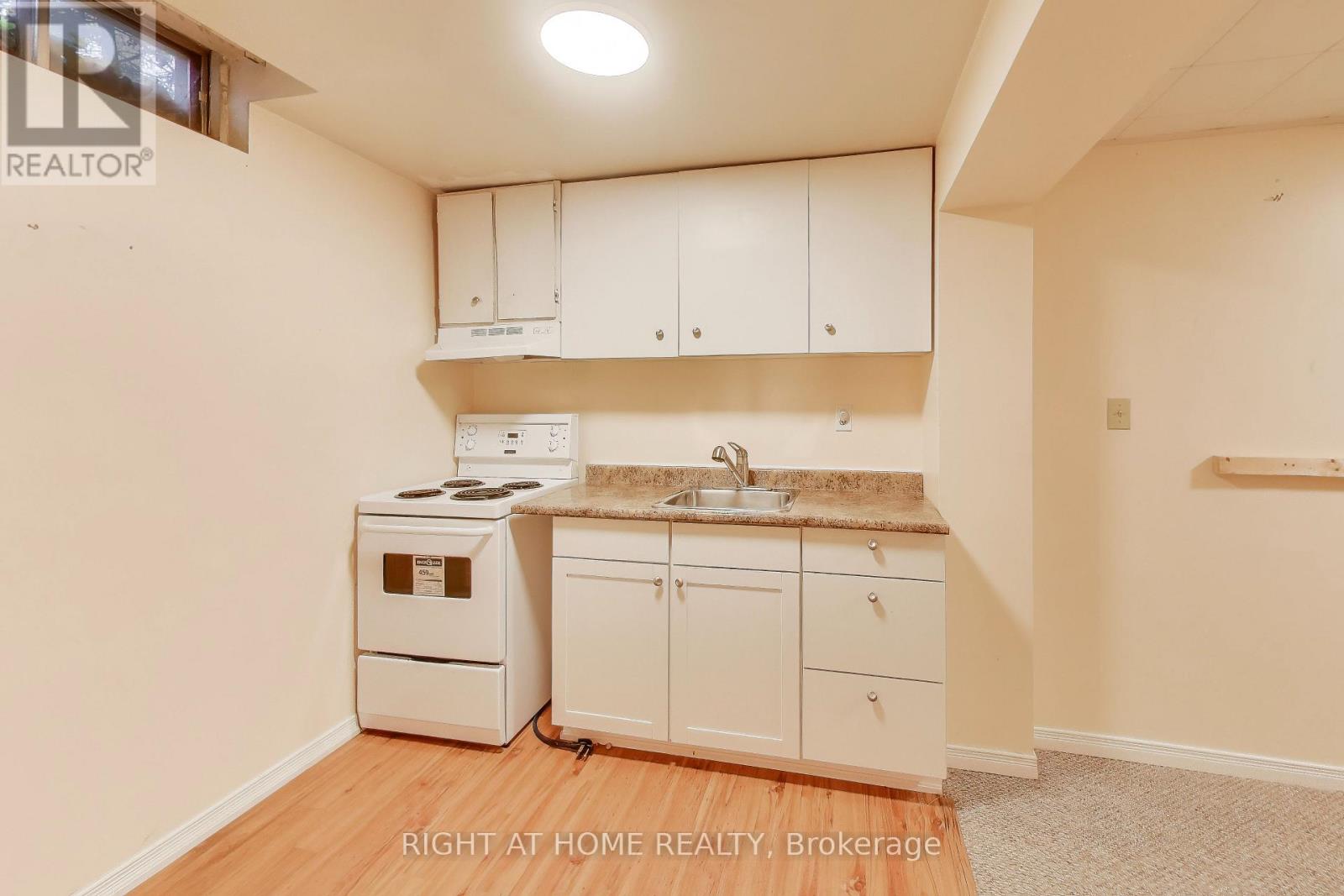 2436 Folkway Drive, Mississauga (Erin Mills), Ontario  L5L 3N3 - Photo 29 - W12852462