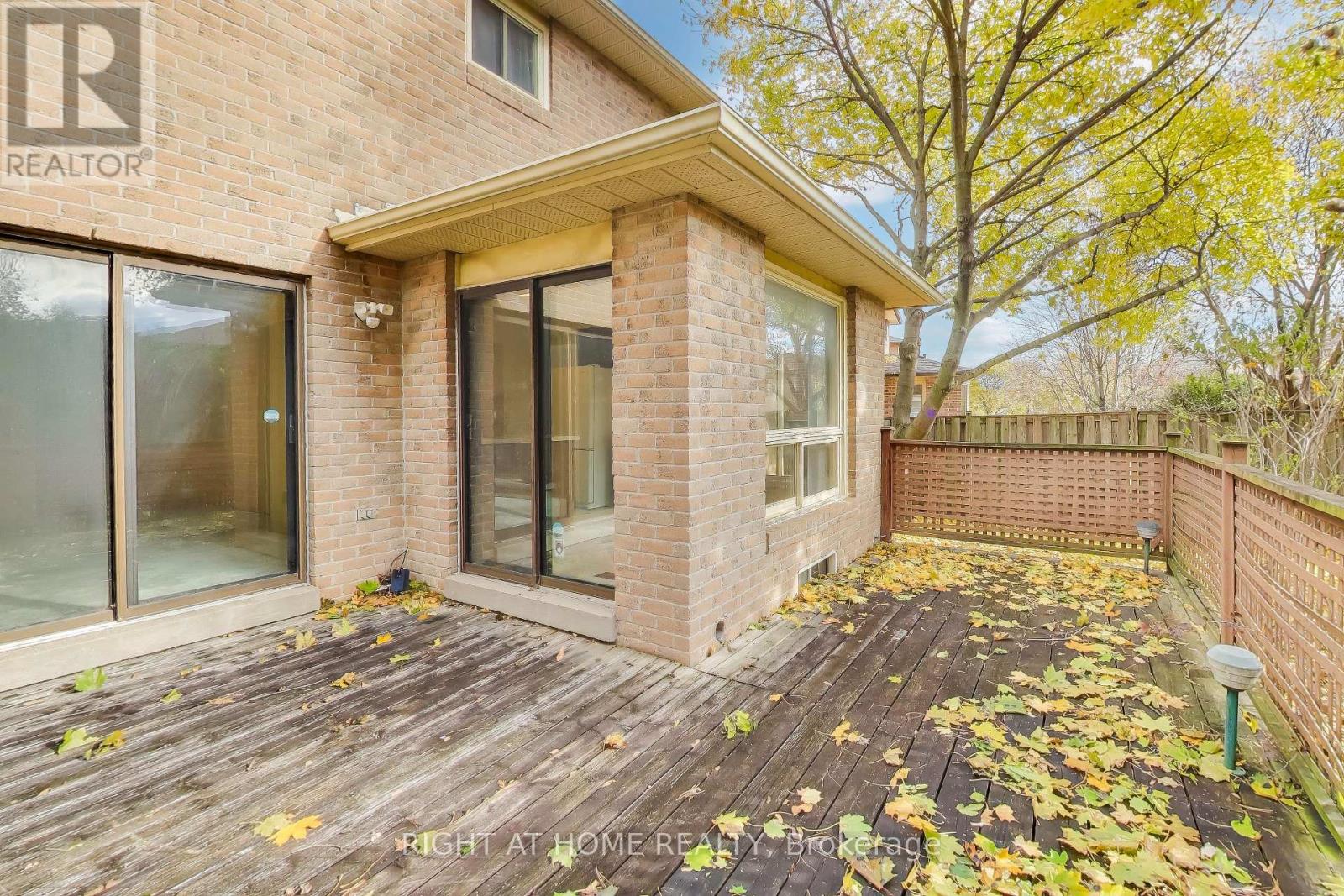 2436 Folkway Drive, Mississauga (Erin Mills), Ontario  L5L 3N3 - Photo 35 - W12852462