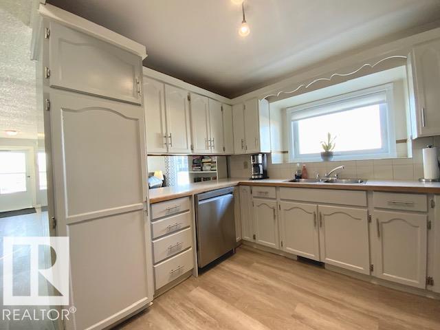 5118 56 Av, Wetaskiwin, Alberta  T9A 3N5 - Photo 10 - E4470951