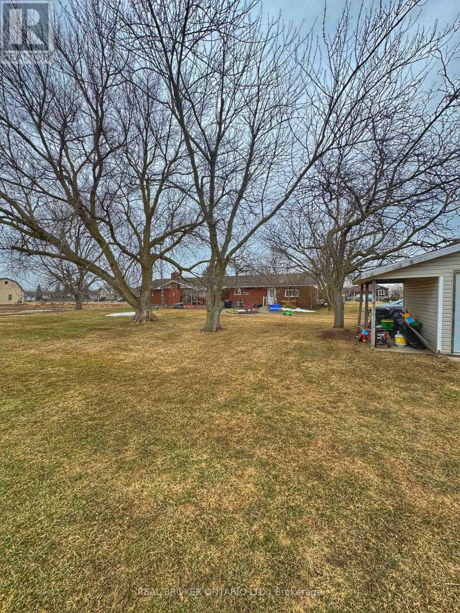 1 - 797 Line 2 Road, Niagara-On-The-Lake (Virgil), Ontario  L0S 1T0 - Photo 5 - X12852458