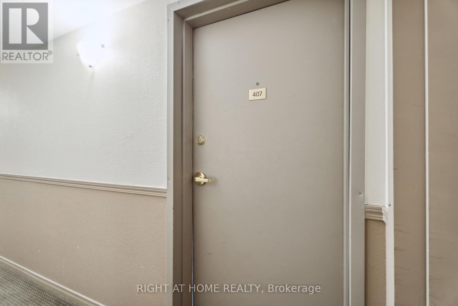 407 - 684 Warden Avenue, Toronto (Clairlea-Birchmount), Ontario  M1L 4W4 - Photo 5 - E12805830