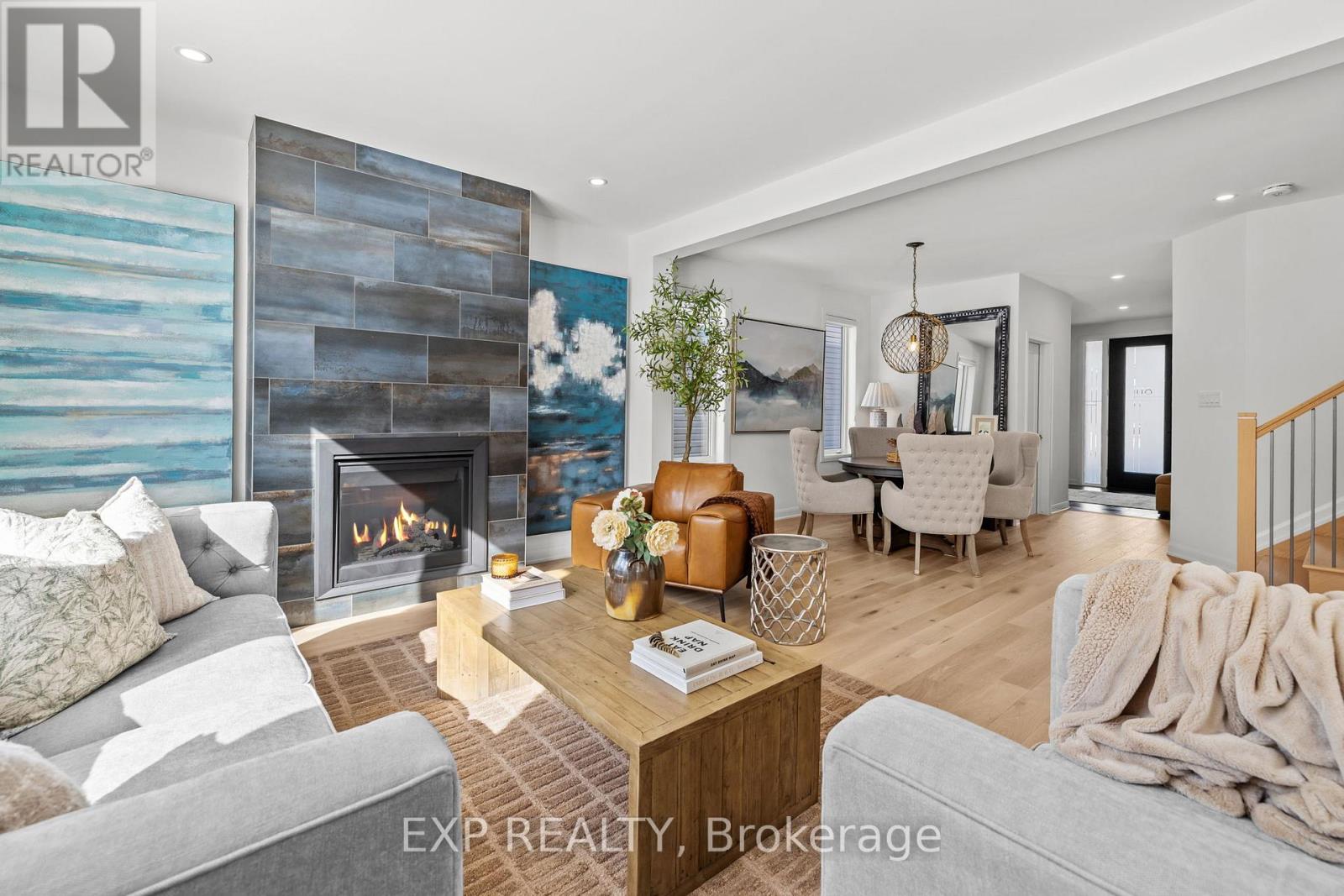 611 Ribbon Street, Ottawa, Ontario  K4M 0M8 - Photo 2 - X12852490