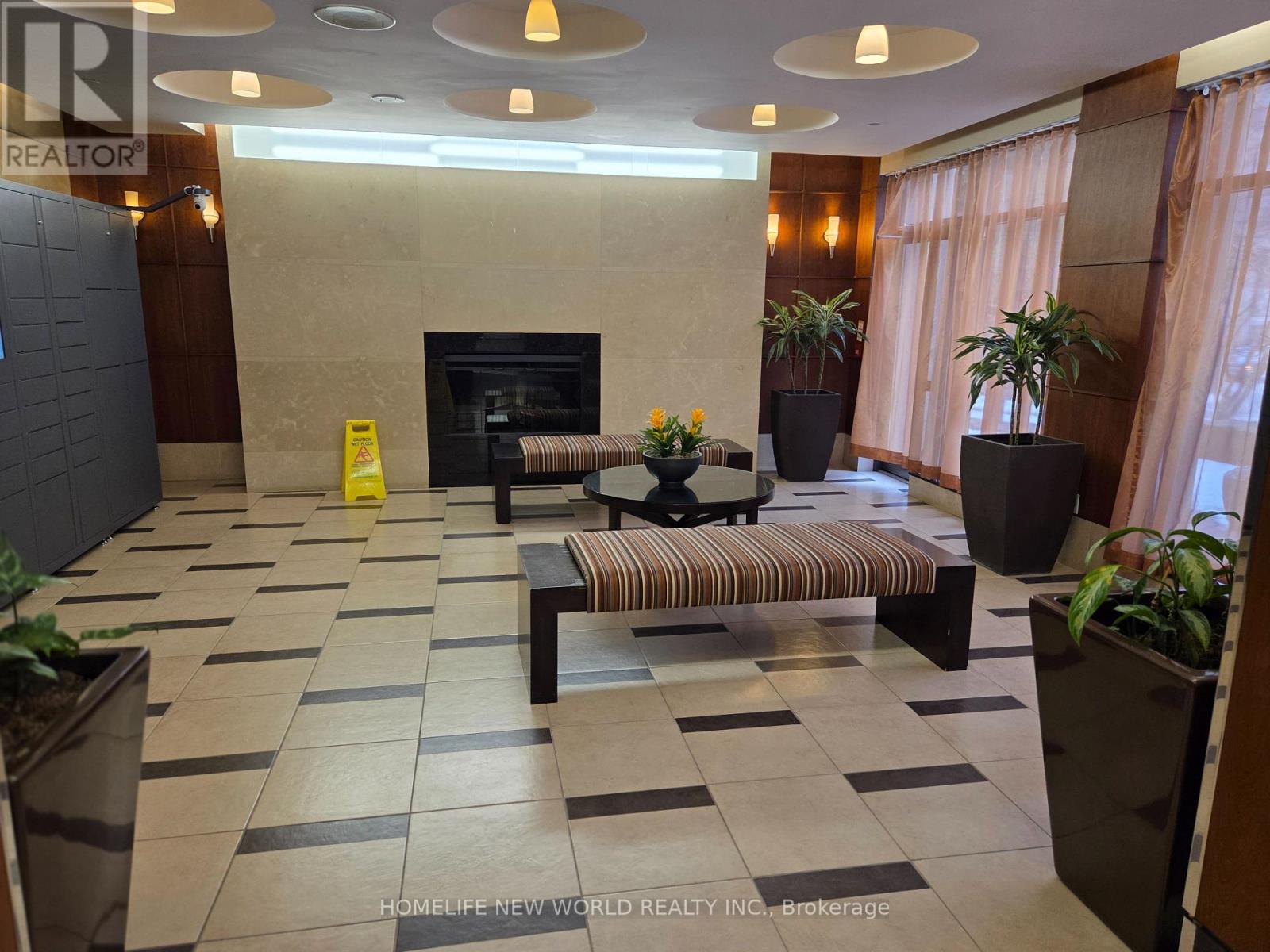 2404 - 10 Northtown Way, Toronto (Willowdale East), Ontario  M2N 7L4 - Photo 2 - C12852488