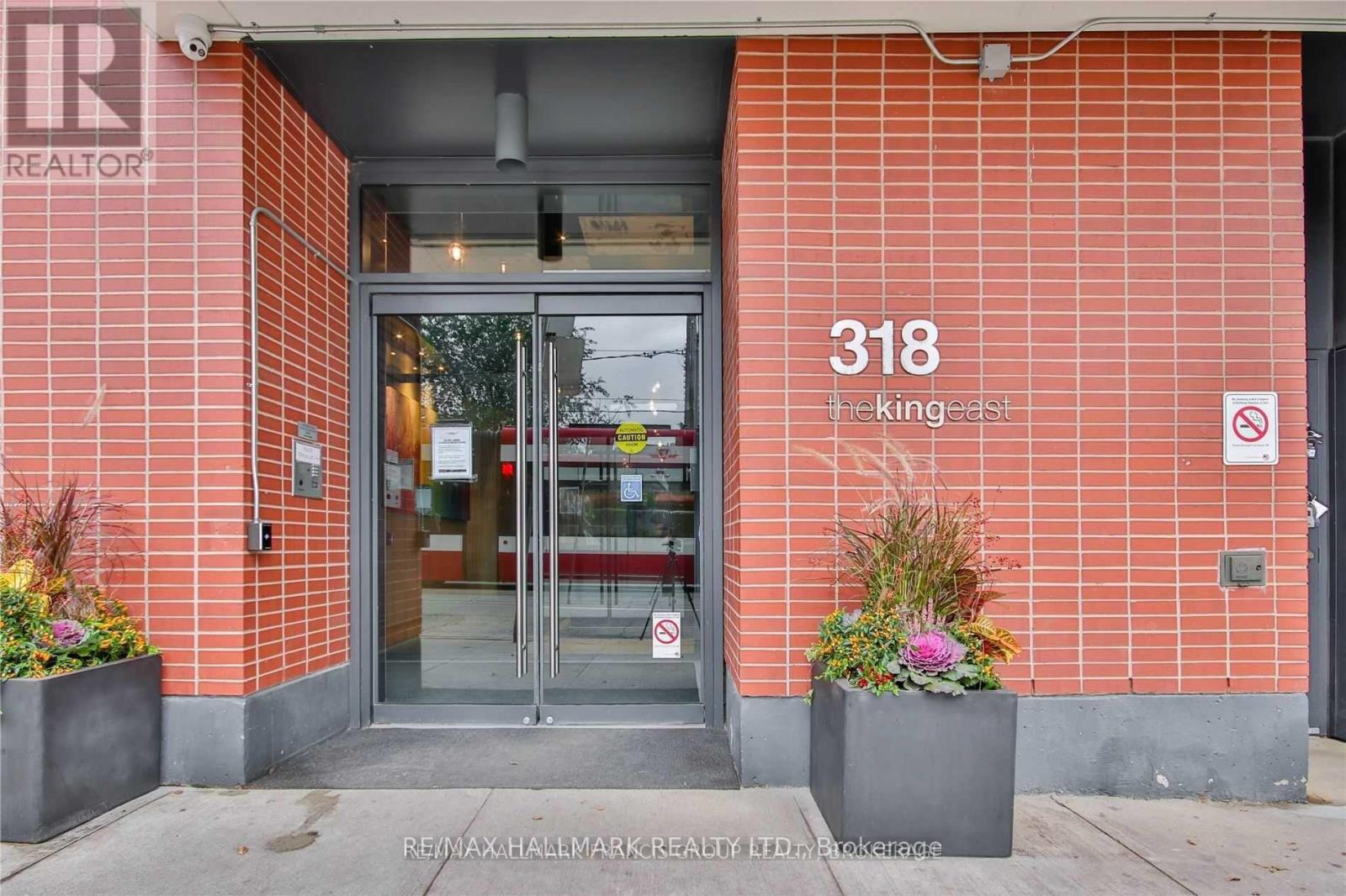 914 - 318 KING STREET E, toronto (moss park), Ontario