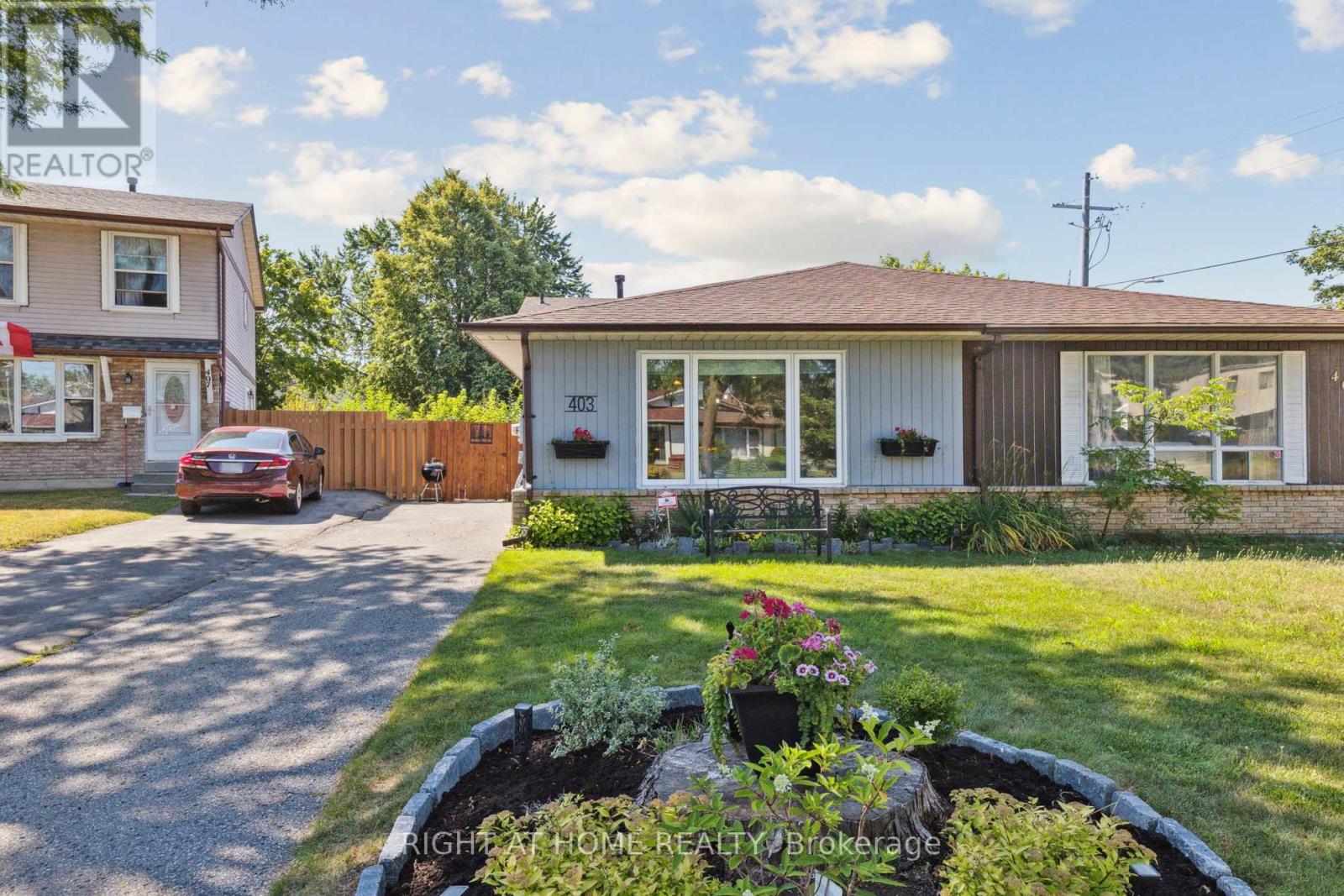 403 CHANDOS COURT, Oshawa, Ontario