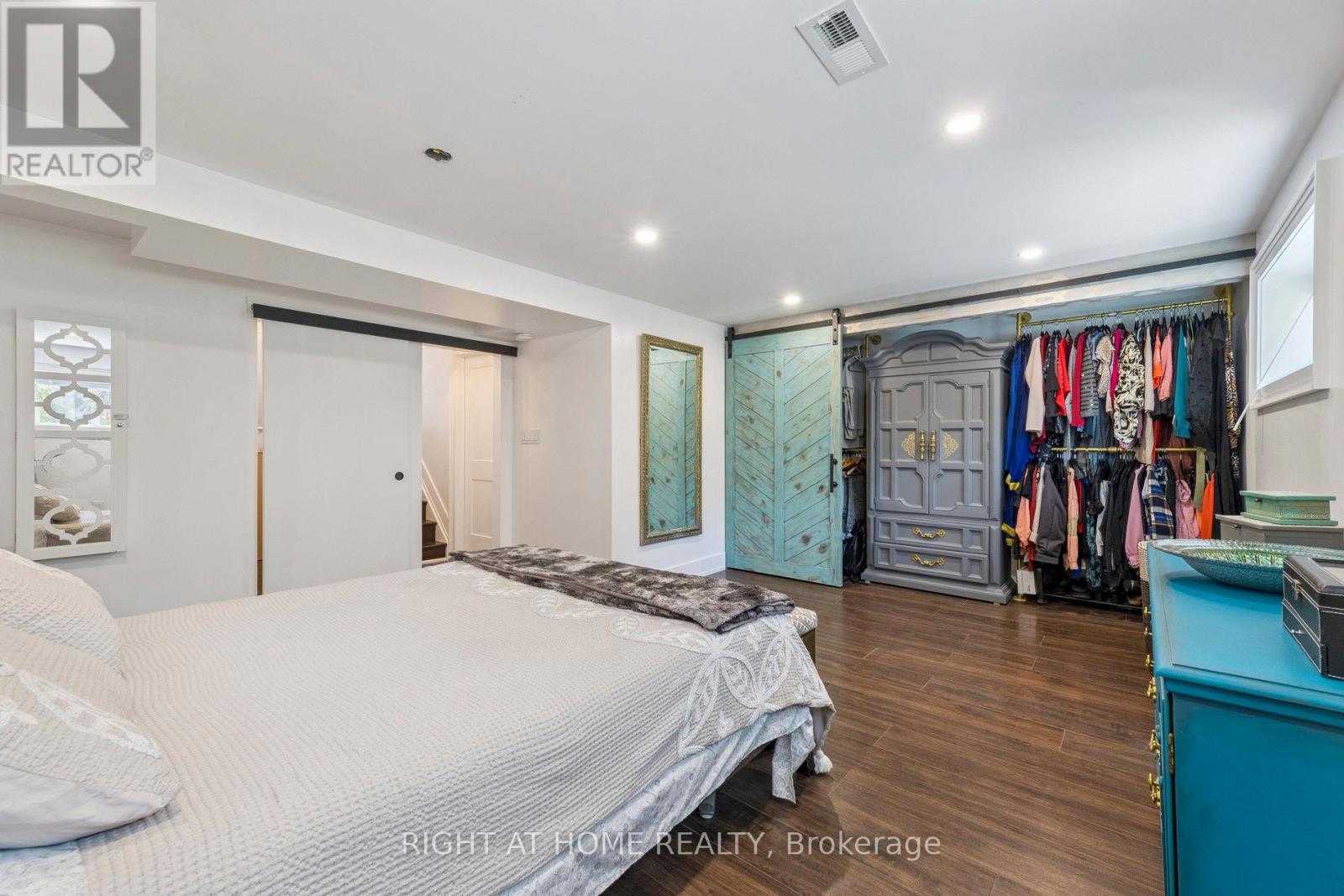 403 Chandos Court, Oshawa, Ontario  L1J 6R1 - Photo 22 - E12852498