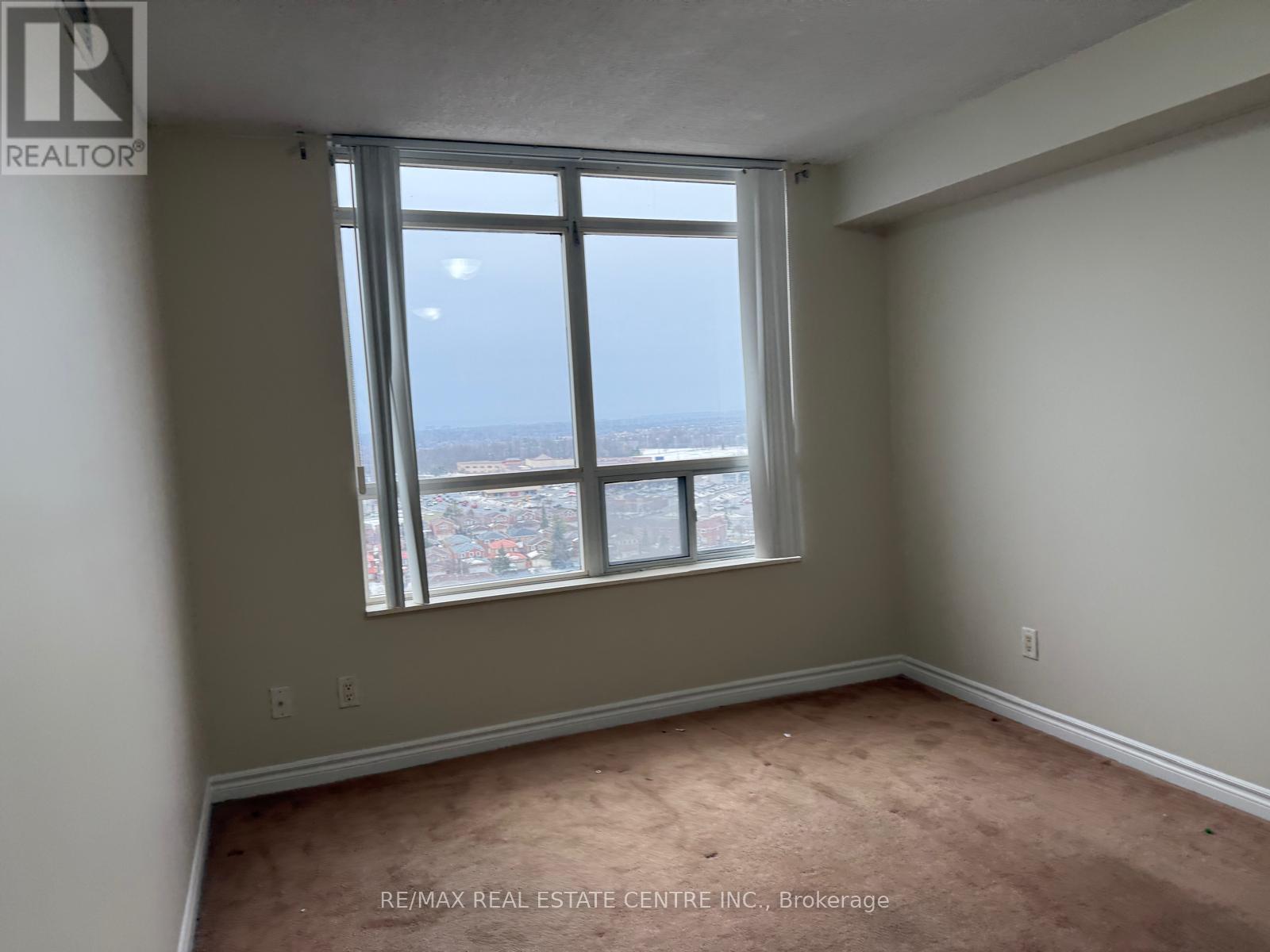 1613 - 3880 Duke Of York Boulevard, Mississauga (City Centre), Ontario  L5B 4M7 - Photo 21 - W12681044