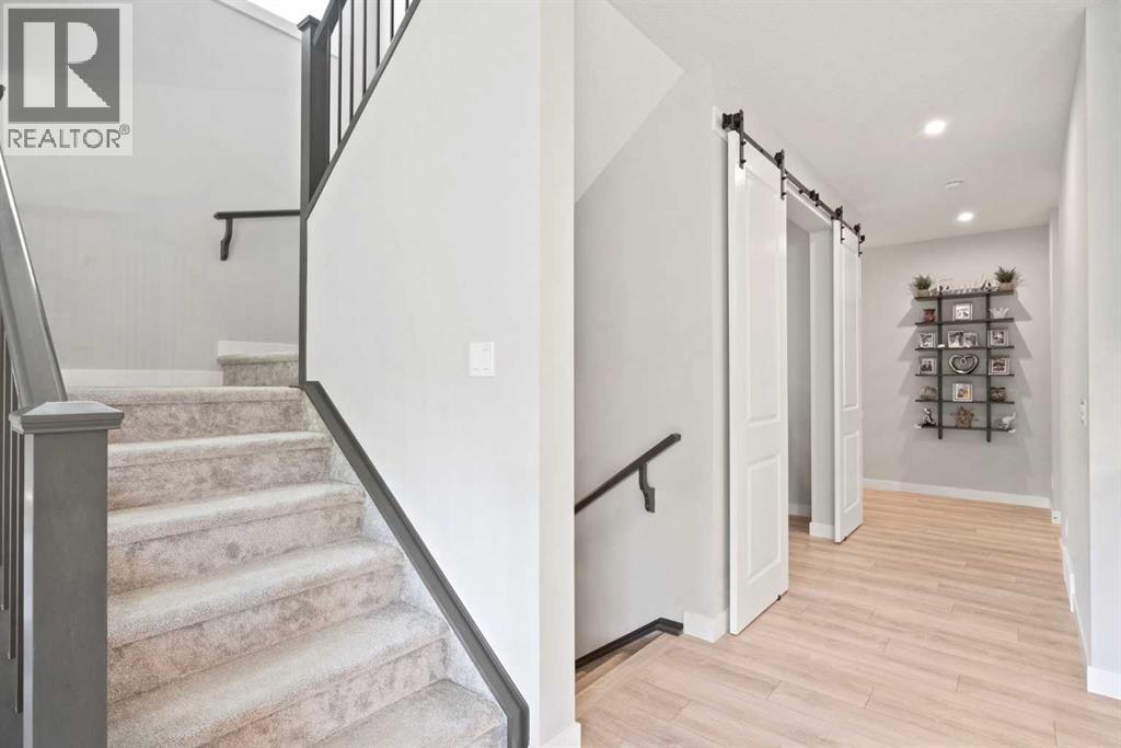 36 Cranbrook Cape Se, Calgary, Alberta  T3M 3L5 - Photo 18 - A2290404