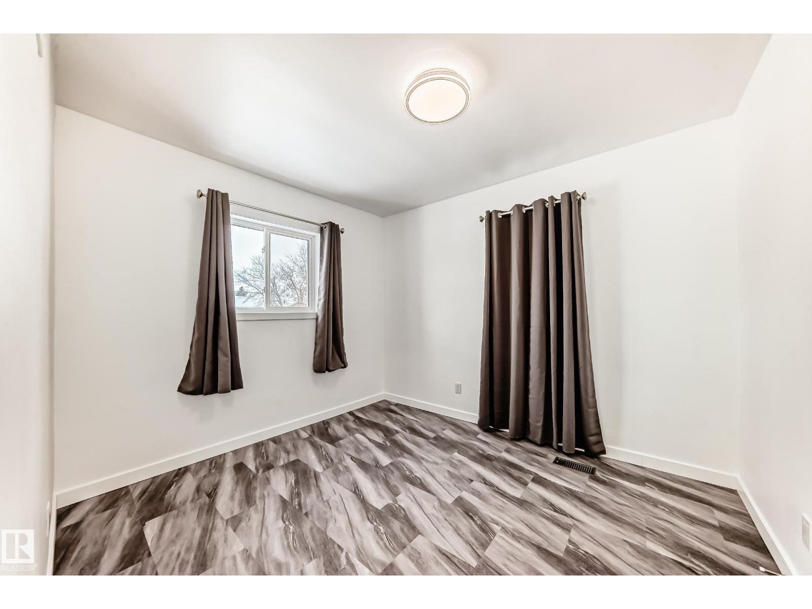 5645 50 St Nw, Vegreville, Alberta  T9C 1H7 - Photo 11 - E4476166