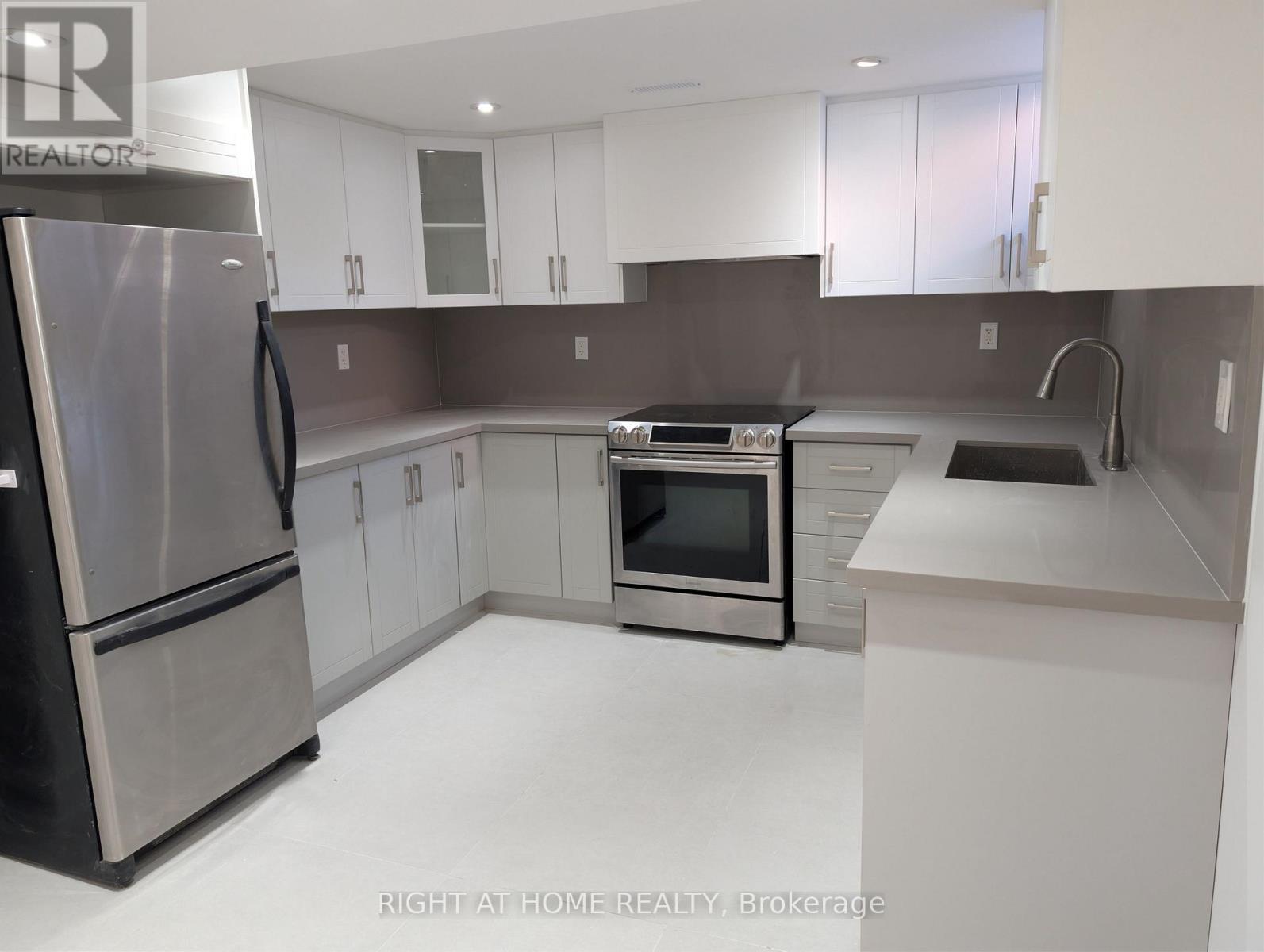 BASEMENT - 27 SHALE DRIVE, ajax (central west), Ontario