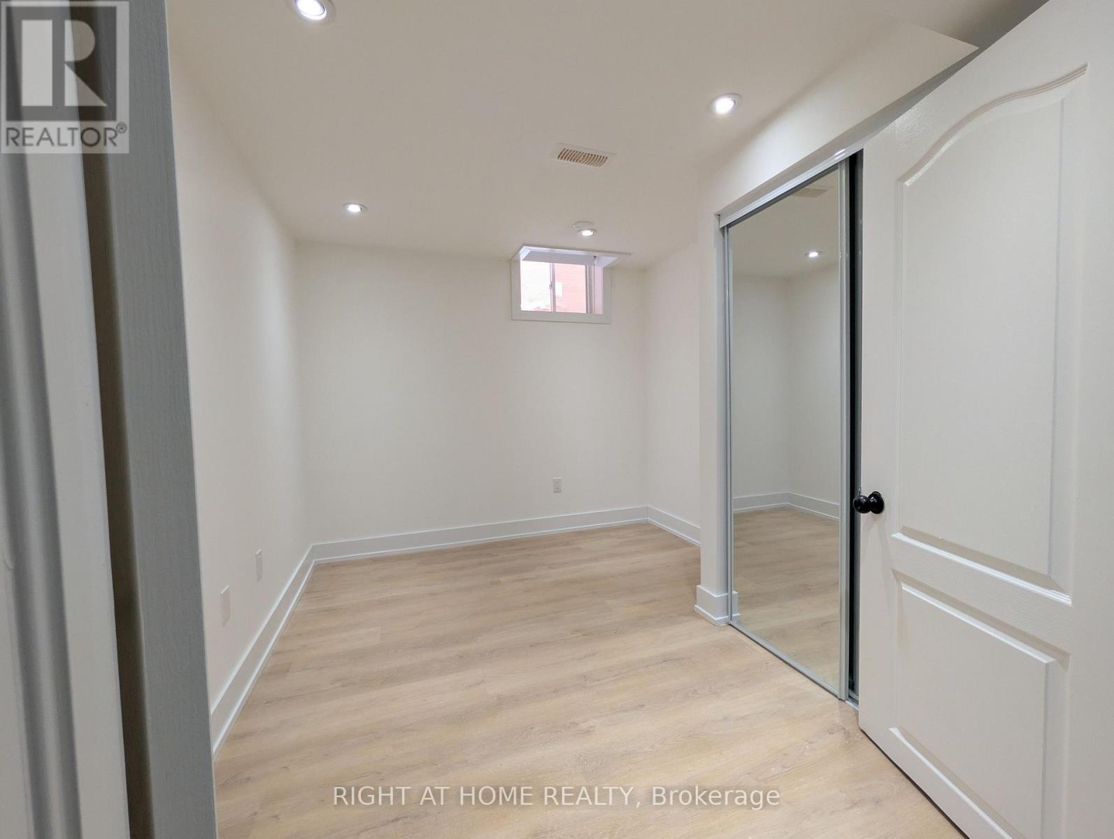 Basement - 27 Shale Drive, Ajax (Central West), Ontario  L1T 3V9 - Photo 5 - E12836872