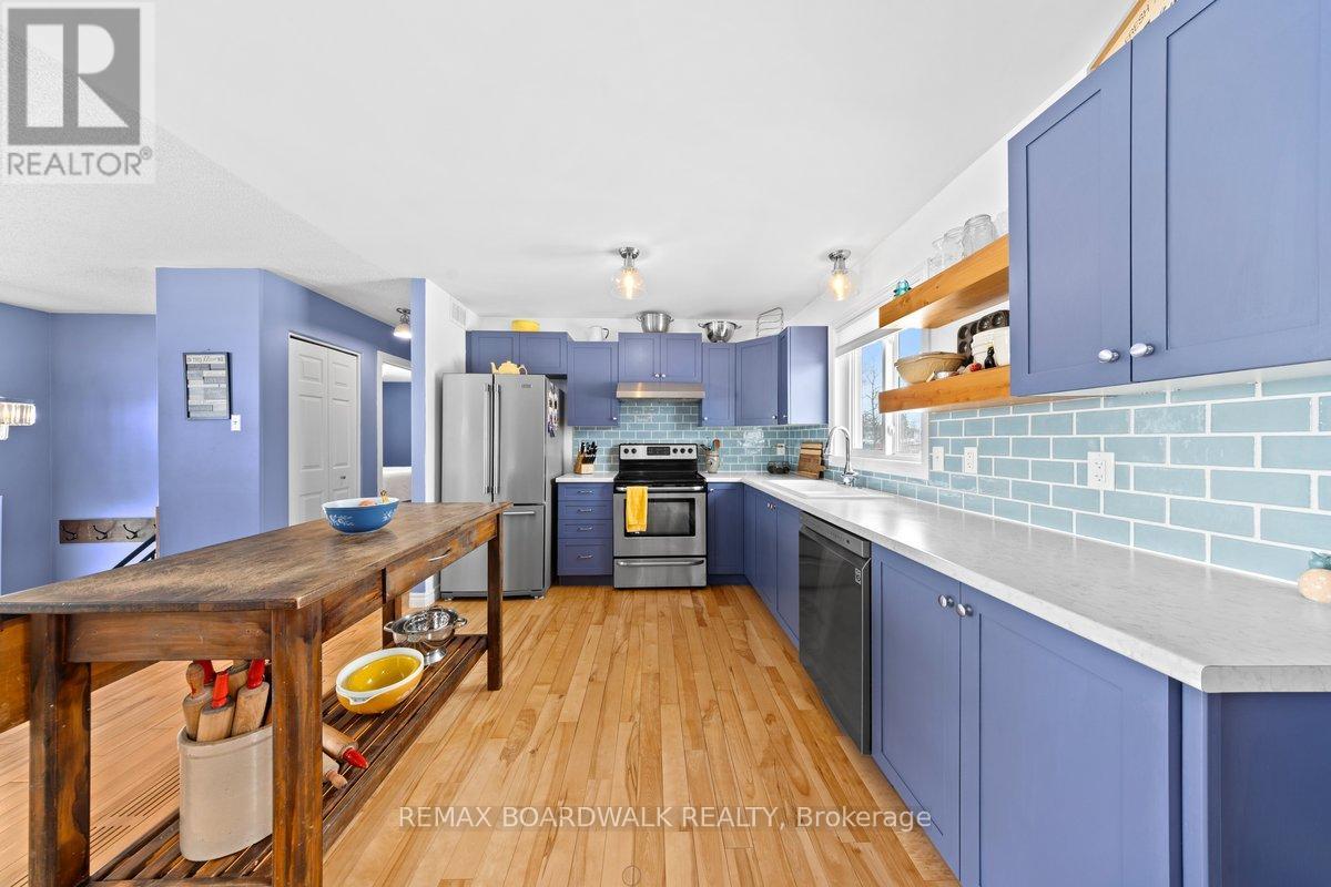 1644 Drummond Concession 7 Road, Drummond/north Elmsley, Ontario  K7H 3C8 - Photo 3 - X12852526