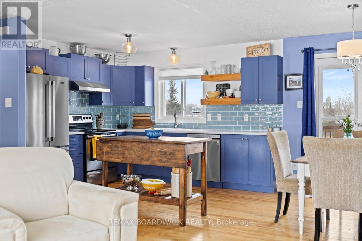 1644 Drummond Concession 7 Road, Drummond/north Elmsley, Ontario  K7H 3C8 - Photo 5 - X12852526