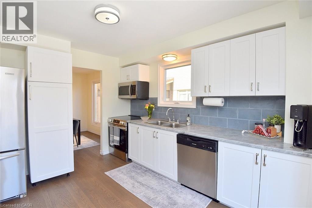 2414 Coventry Way, Burlington, Ontario  L7P 4M4 - Photo 16 - 40810000