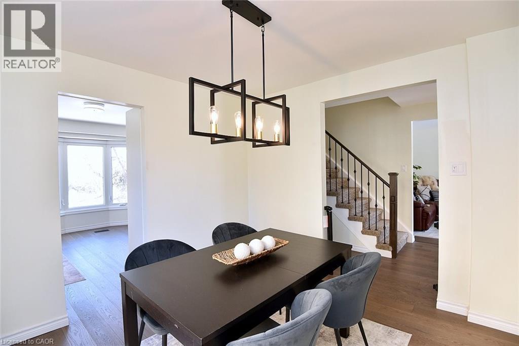 2414 Coventry Way, Burlington, Ontario  L7P 4M4 - Photo 12 - 40810000