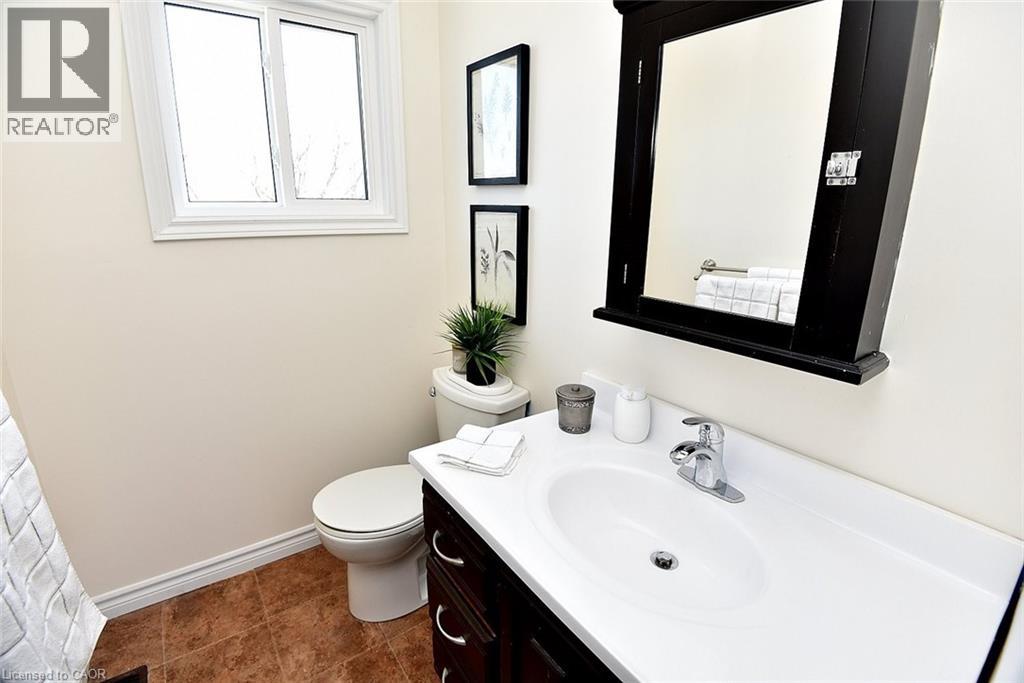 2414 Coventry Way, Burlington, Ontario  L7P 4M4 - Photo 29 - 40810000