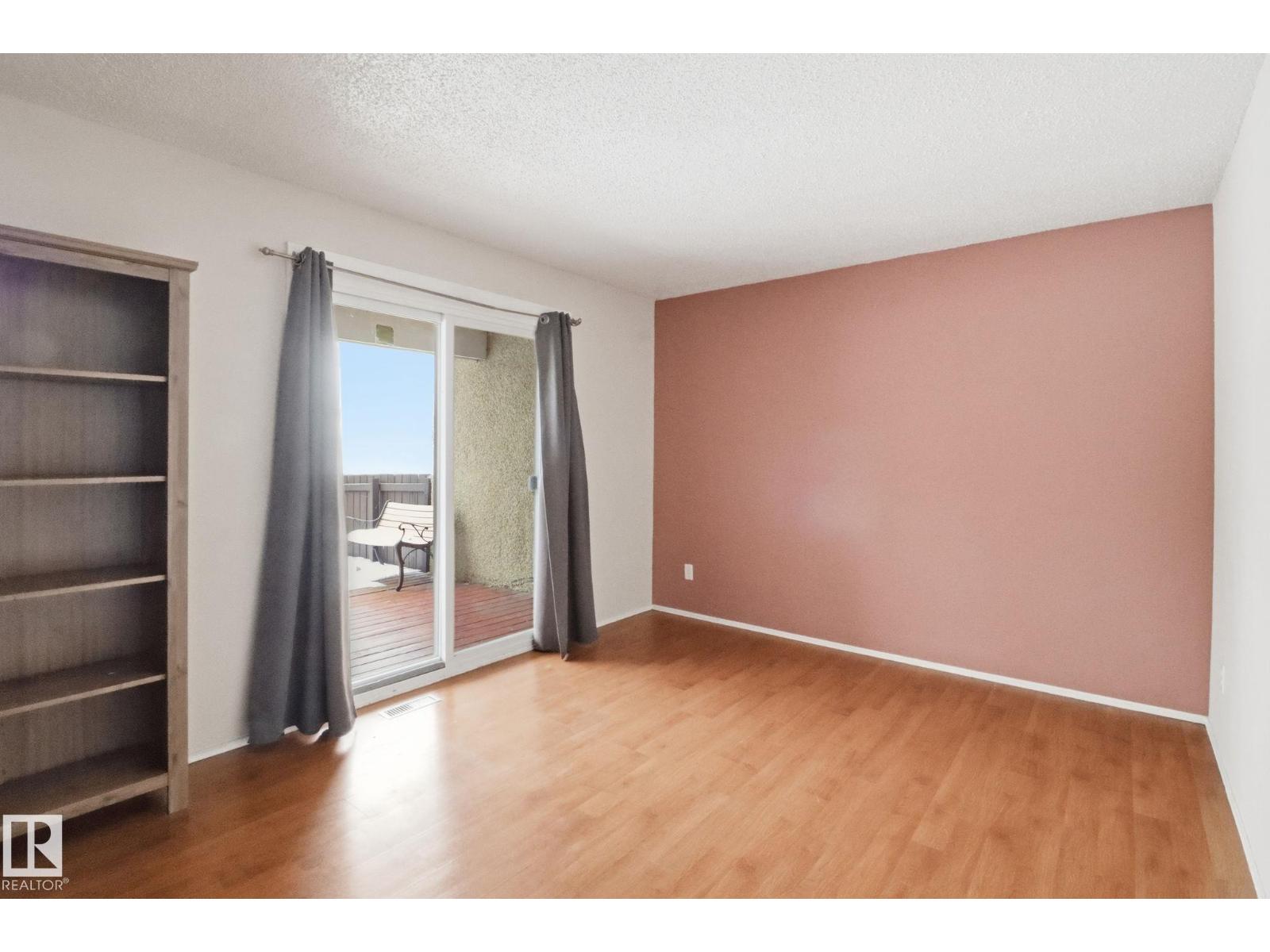 8149 27 Av Nw, Edmonton, Alberta  T6K 2Y5 - Photo 10 - E4476168