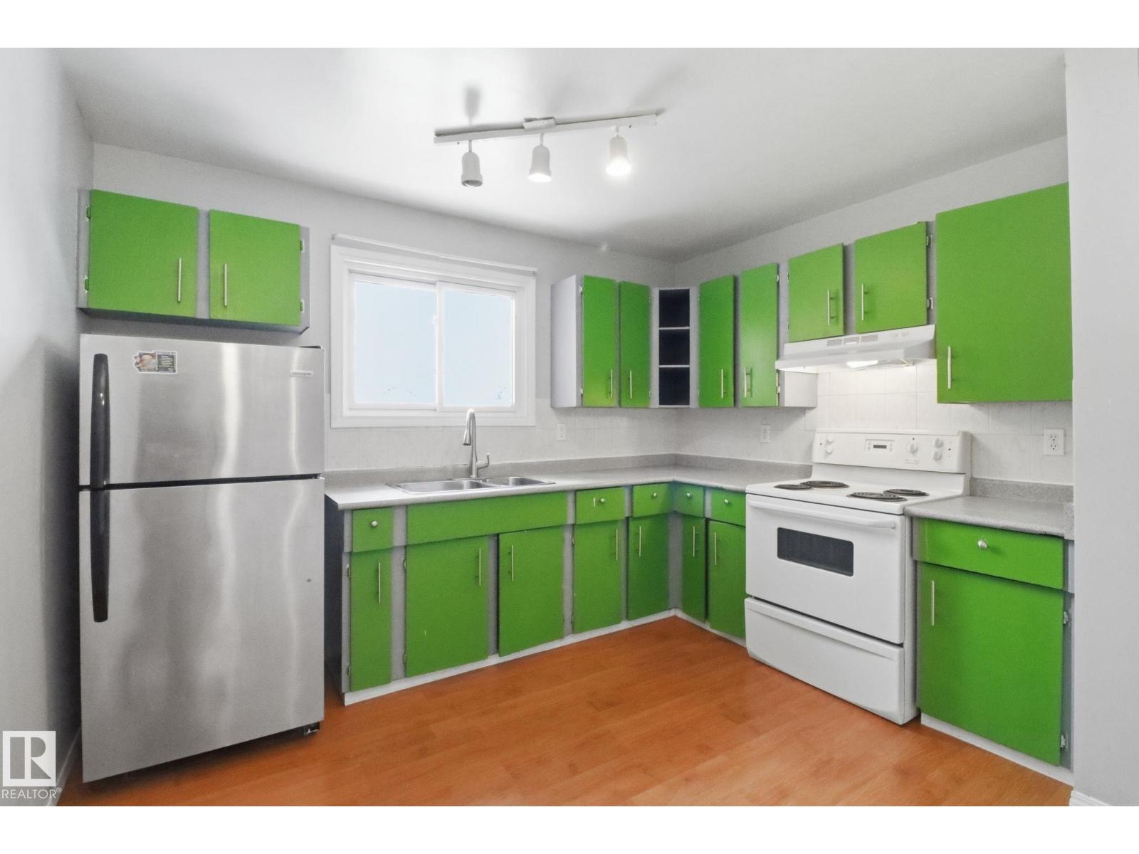 8149 27 Av Nw, Edmonton, Alberta  T6K 2Y5 - Photo 13 - E4476168