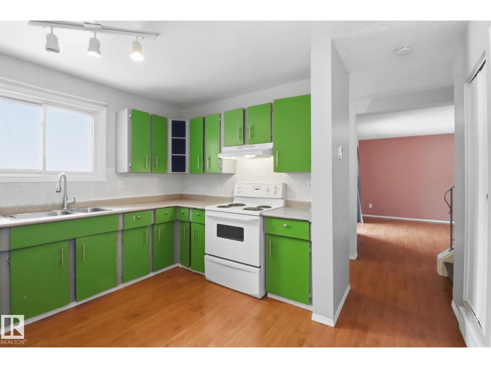 8149 27 Av Nw, Edmonton, Alberta  T6K 2Y5 - Photo 16 - E4476168