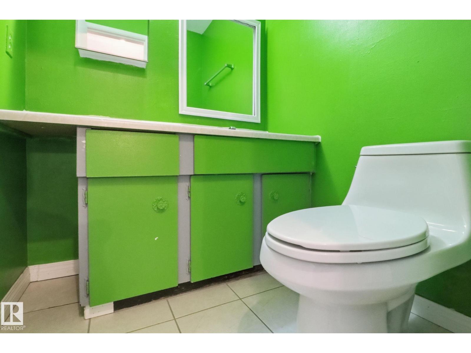 8149 27 Av Nw, Edmonton, Alberta  T6K 2Y5 - Photo 17 - E4476168