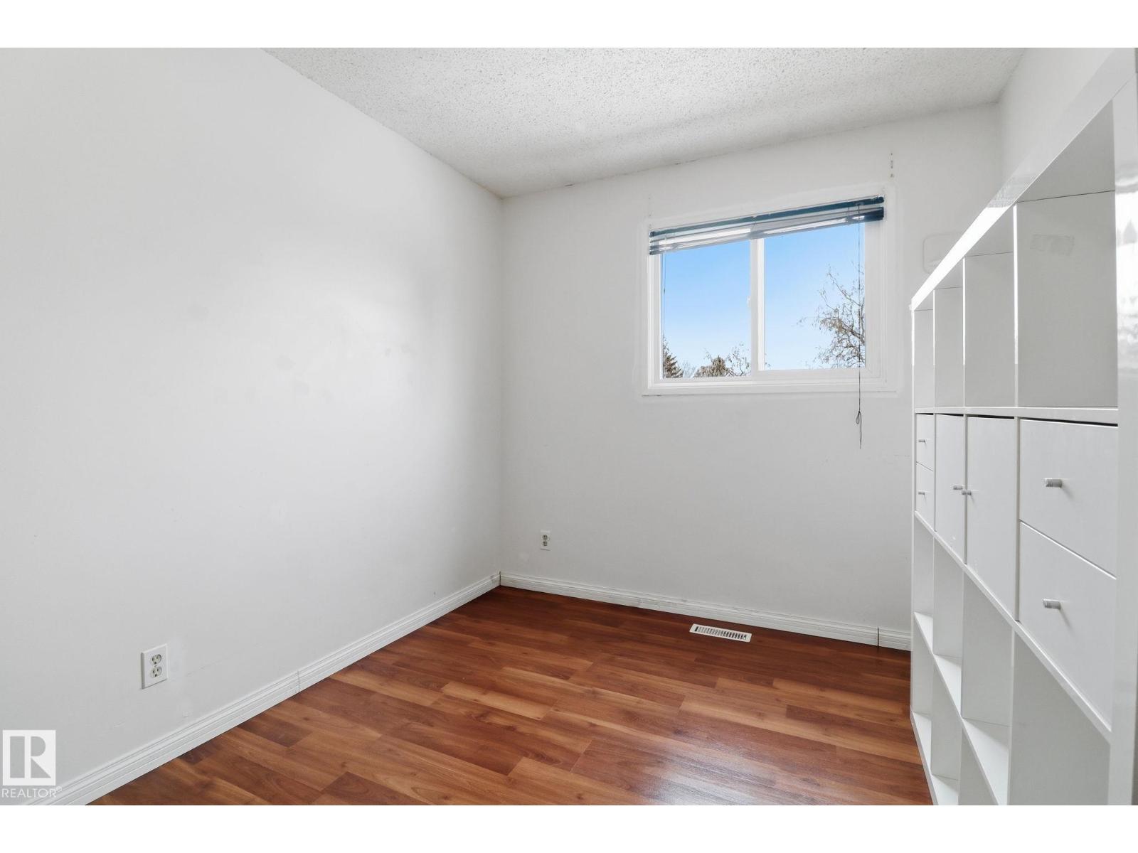 8149 27 Av Nw, Edmonton, Alberta  T6K 2Y5 - Photo 20 - E4476168