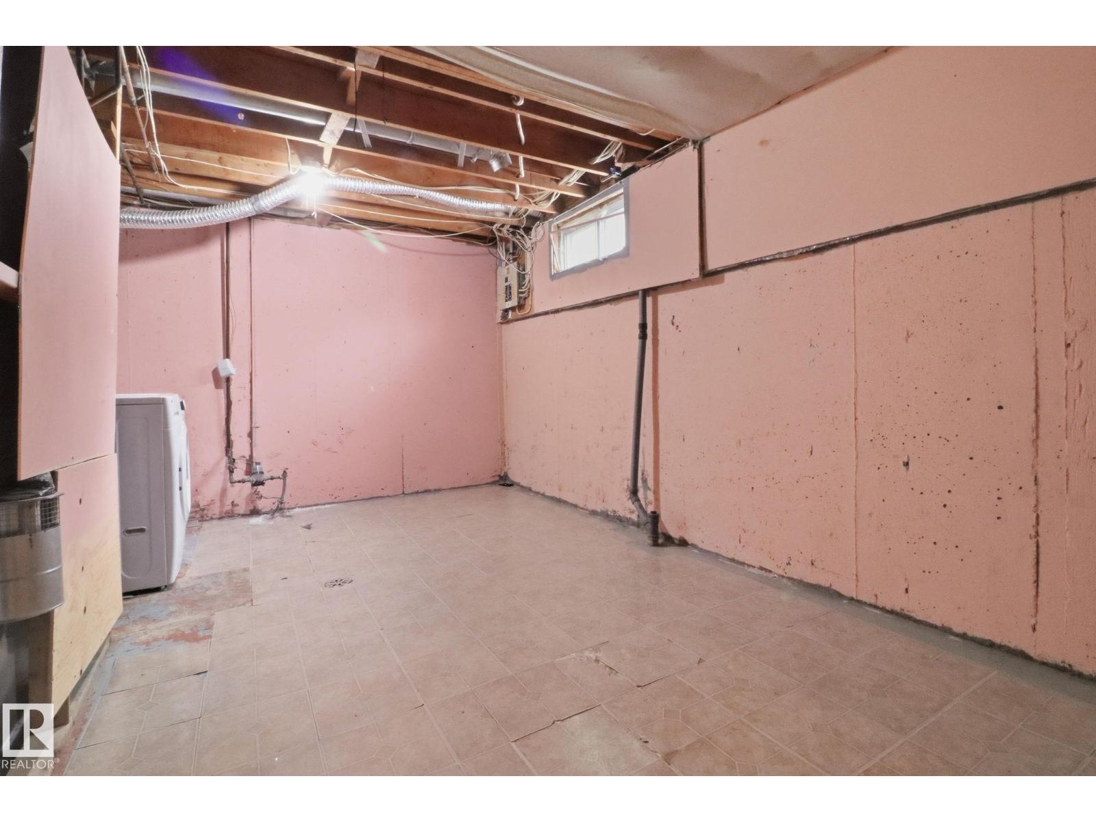 8149 27 Av Nw, Edmonton, Alberta  T6K 2Y5 - Photo 31 - E4476168