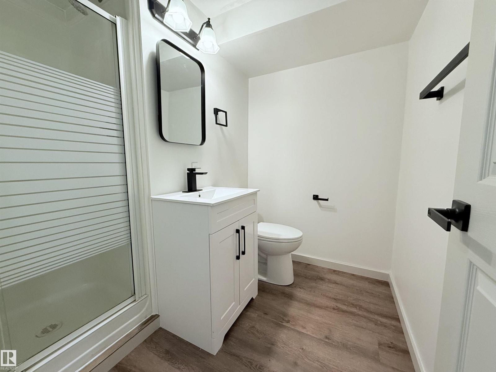 9034 60 St Nw, Edmonton, Alberta  T6B 1M8 - Photo 18 - E4476169