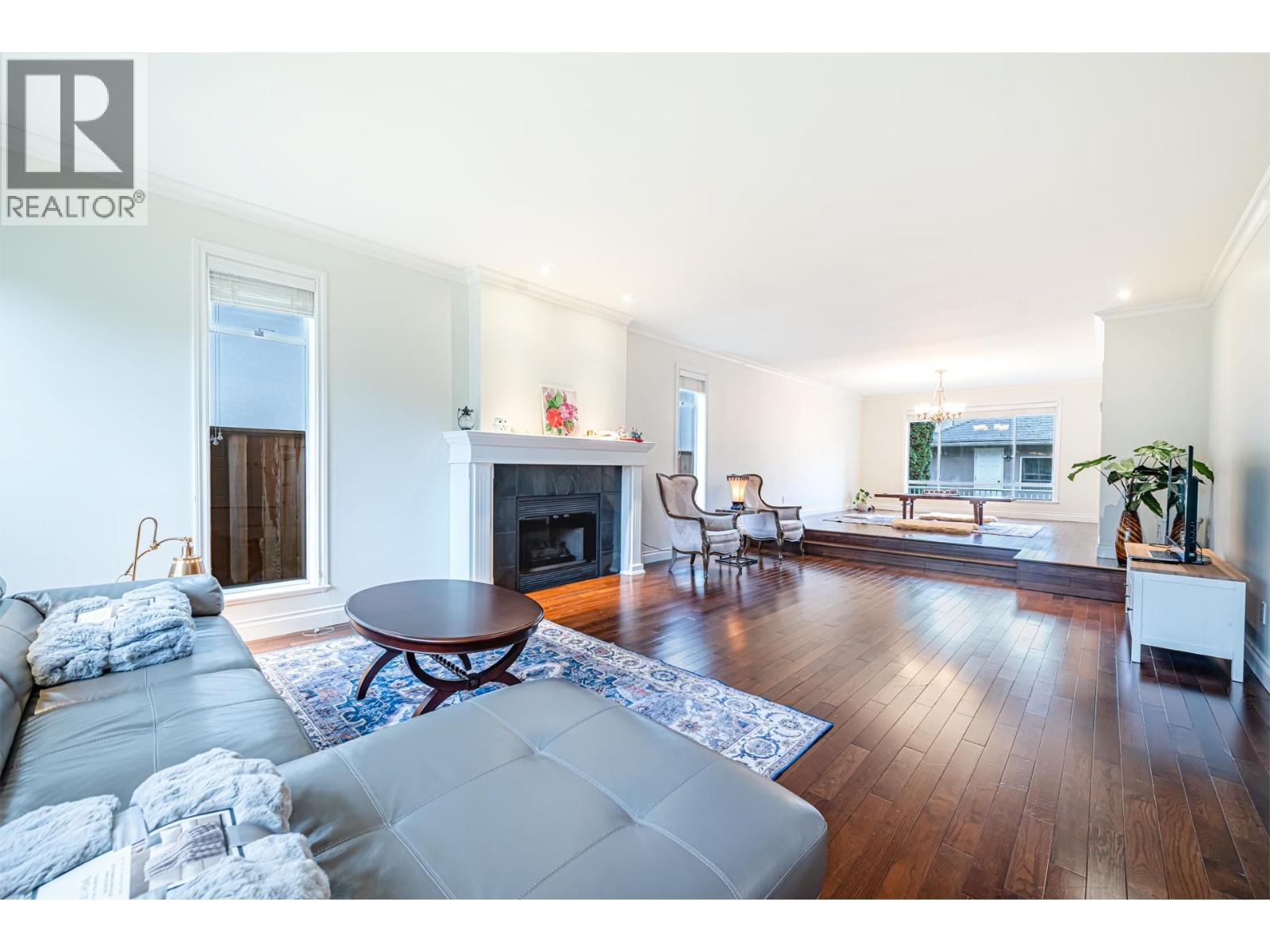 4570 W 13th Avenue, Vancouver, British Columbia  V6R 2V4 - Photo 3 - R3093467