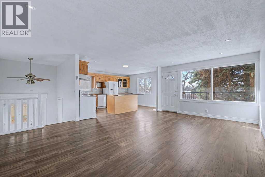 1607 Marlyn Way Ne, Calgary, Alberta  T2A 3K8 - Photo 8 - A2290581