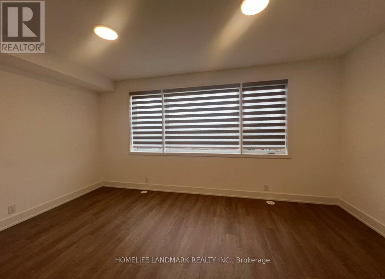 2 Chestnut Court, Aurora, Ontario  L4G 4A4 - Photo 12 - N12852524