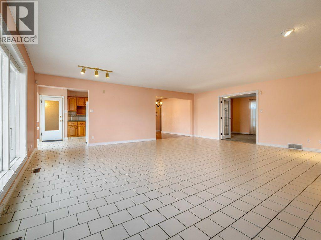 2123 10 Avenue S, Lethbridge, Alberta  T1K 0C3 - Photo 14 - A2280892