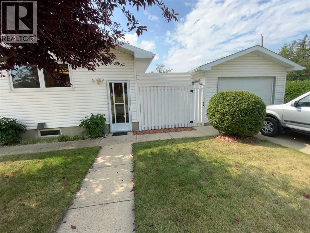 5104 40 Street, Innisfail, Alberta  T4G 1H8 - Photo 35 - A2290106