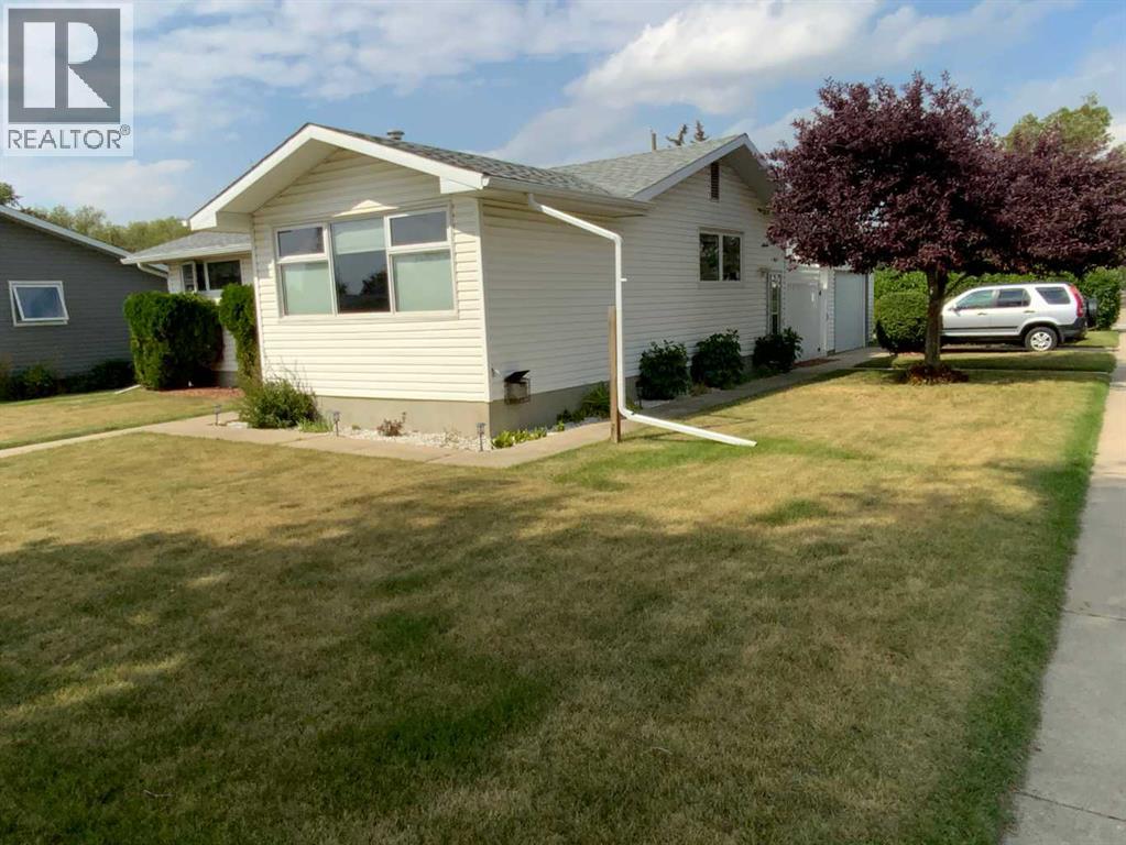 5104 40 Street, Innisfail, Alberta  T4G 1H8 - Photo 33 - A2290106