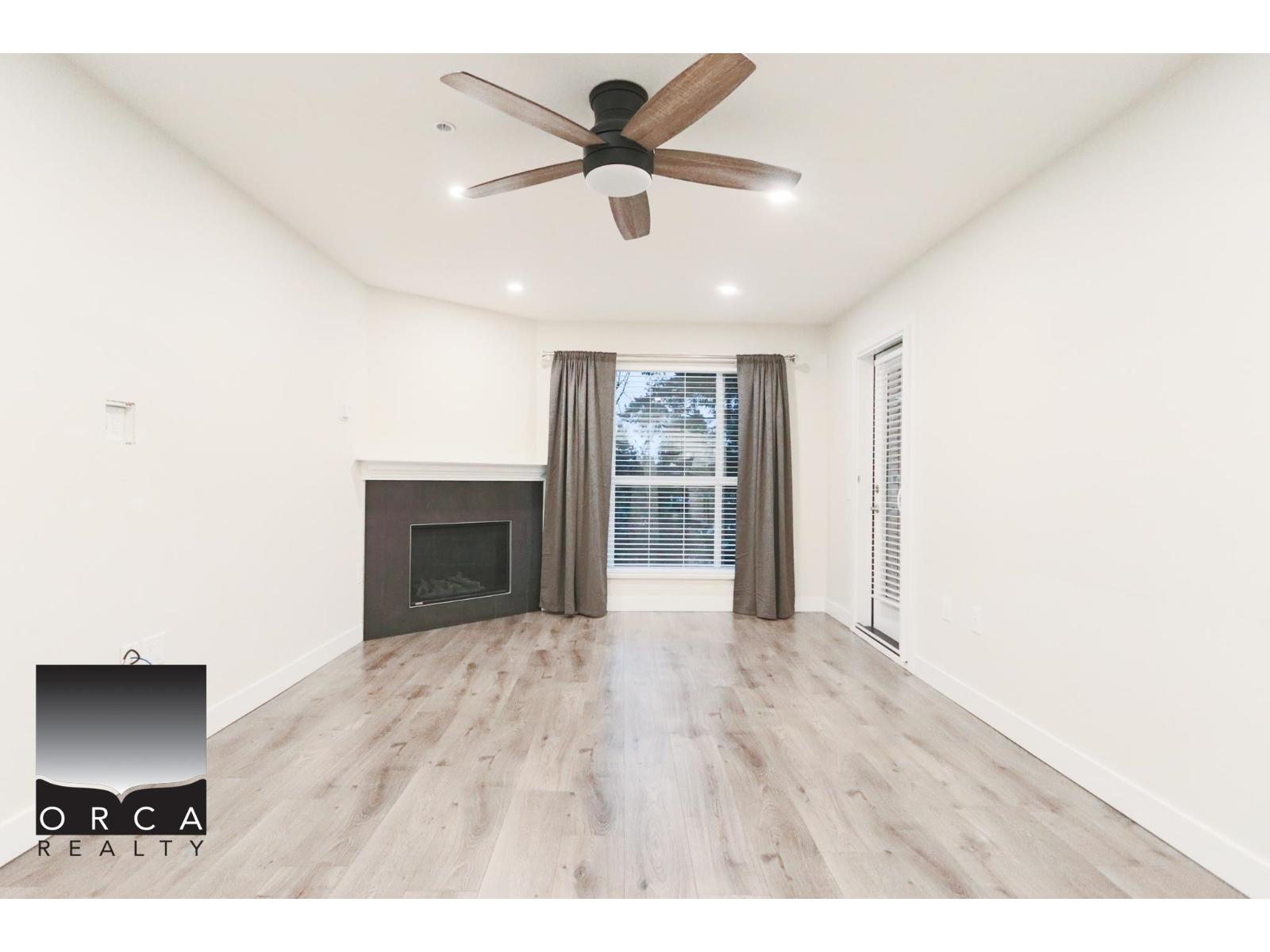 410 15895 84 Avenue, Surrey, British Columbia  V4N 0W7 - Photo 3 - R3096895