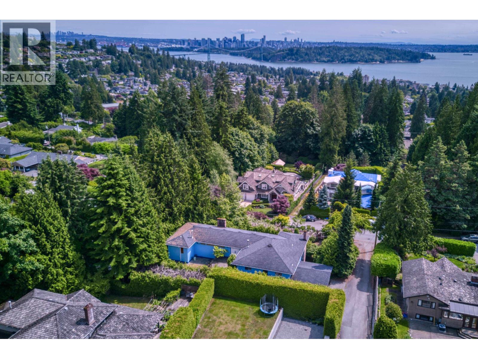 1337 Ottawa Avenue, West Vancouver, British Columbia  V7T 2H6 - Photo 5 - R3096470