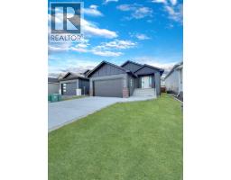 320 Greenwood Place, Coalhurst, Alberta