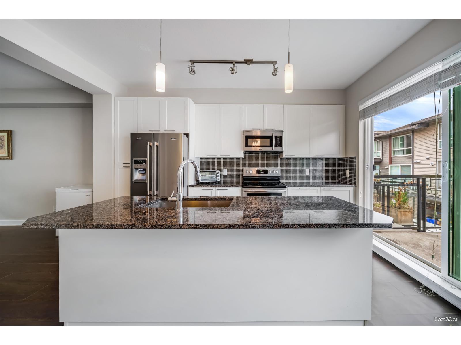 98 16222 23a Avenue, Surrey, British Columbia  V3Z 6P4 - Photo 11 - R3096851