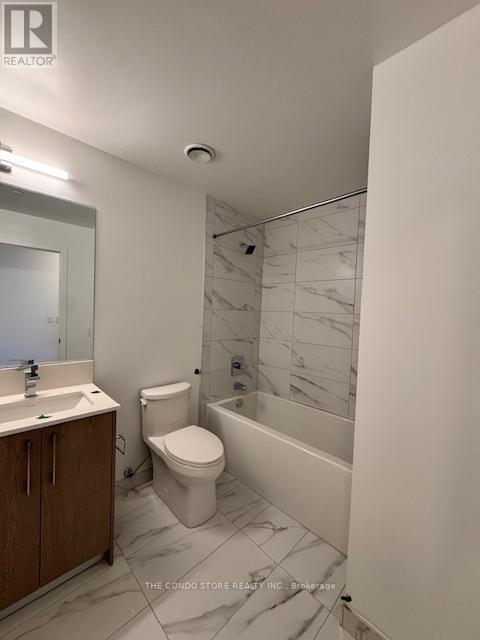 502 - 8 Manor Road W, Toronto (Yonge-Eglinton), Ontario  M4S 0E6 - Photo 11 - C12745920