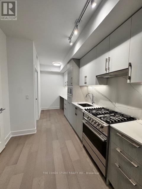 606 - 8 Manor Road W, Toronto (Yonge-Eglinton), Ontario  M4S 0E6 - Photo 3 - C12745944