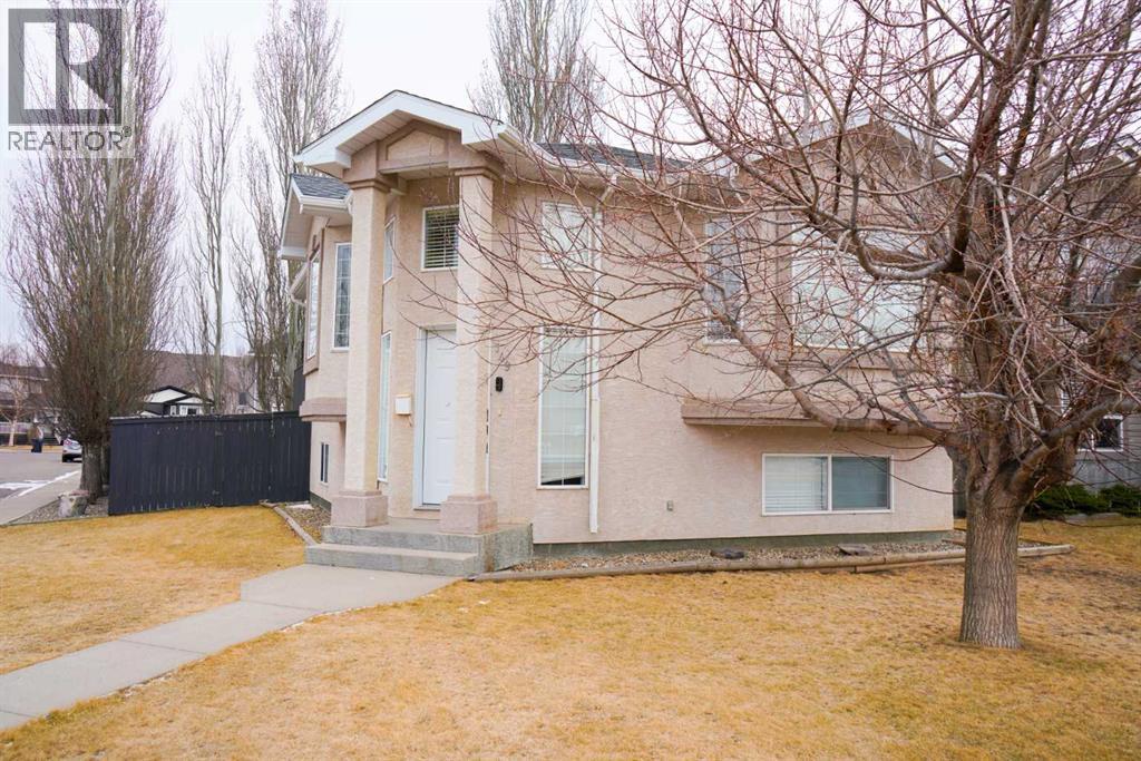 149 Peigan Court W, Lethbridge, Alberta  T1K 7N2 - Photo 2 - A2289881