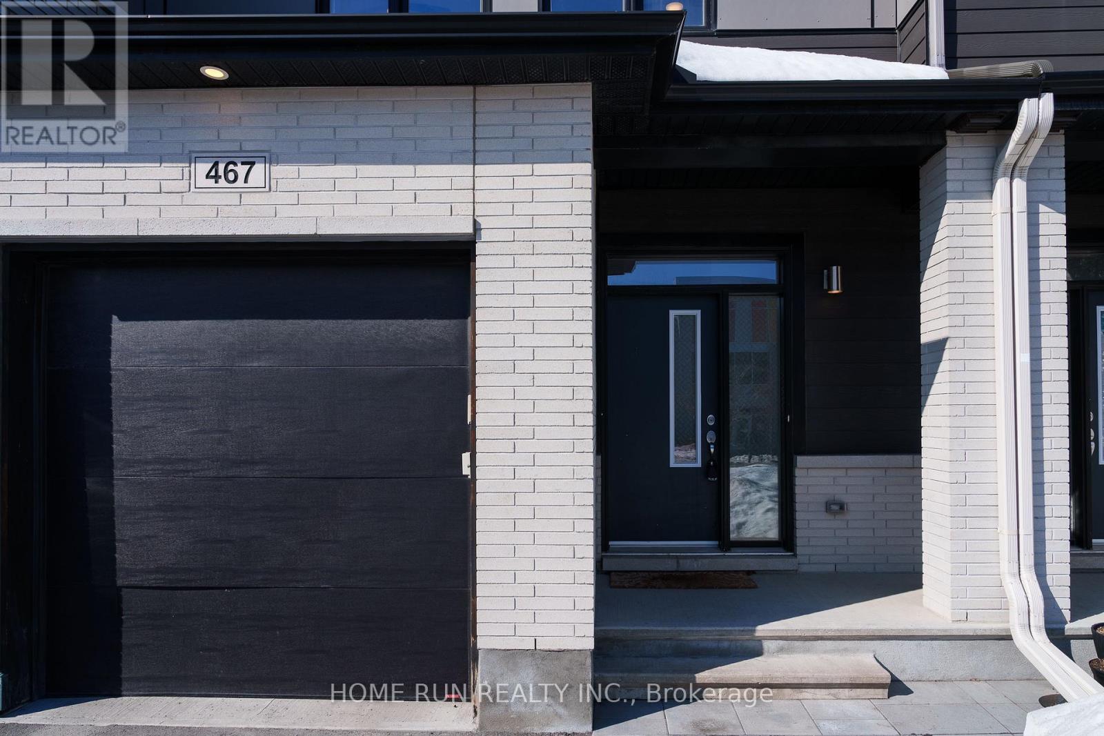 467 Cope Drive, Ottawa, Ontario  K2V 0P1 - Photo 3 - X12852560