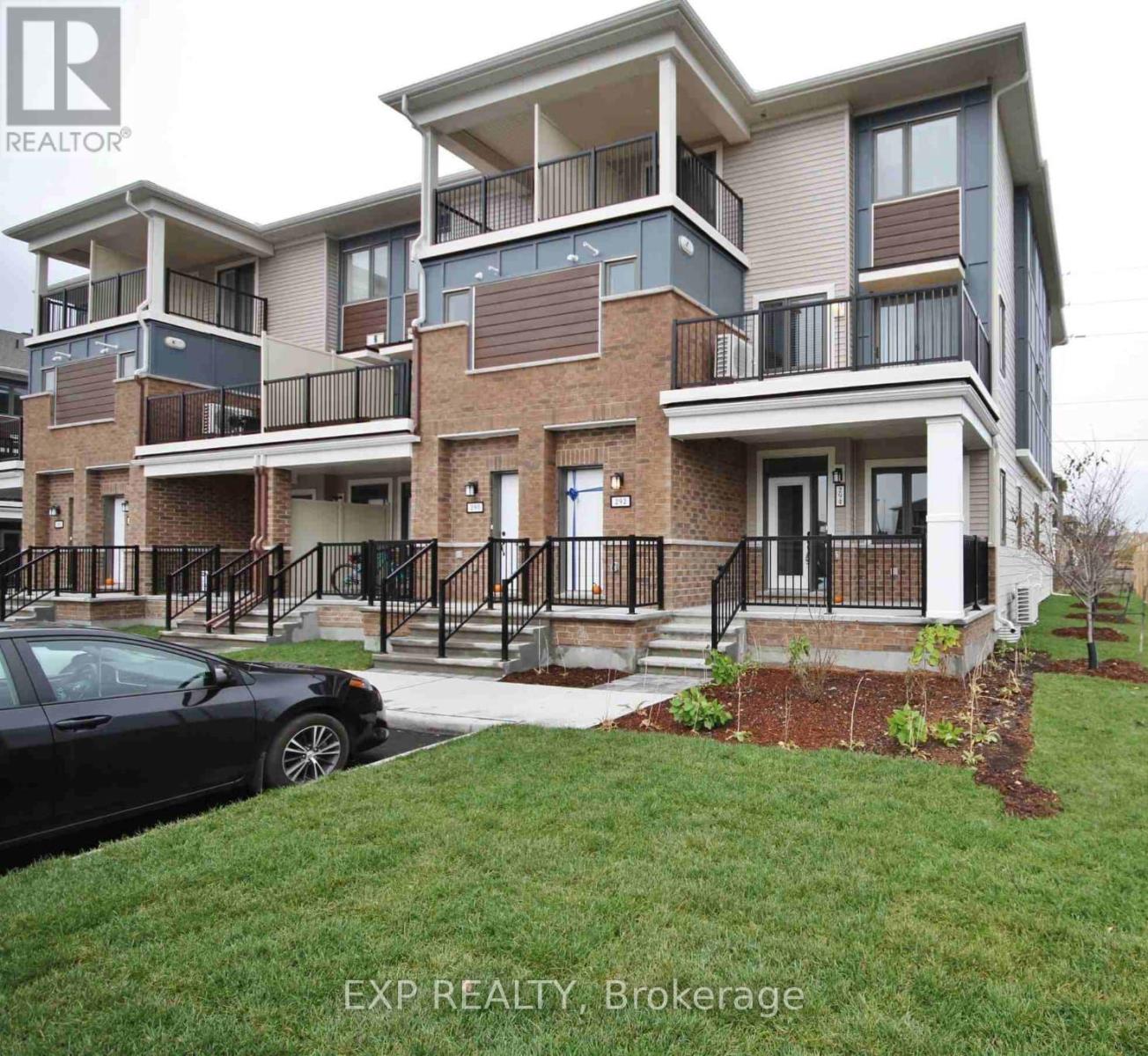 294 ZENITH PRIVATE, Ottawa, Ontario